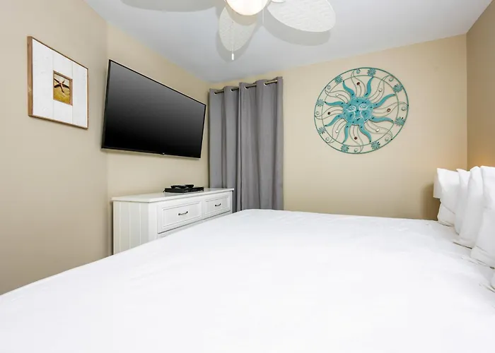 Island Winds West 677 Apartment